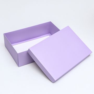 Коробка без окна 300х200х90мм картонная лавандовая 1/5/170