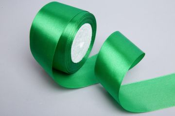 Лента атласная 50мм 23м зеленая 1/4