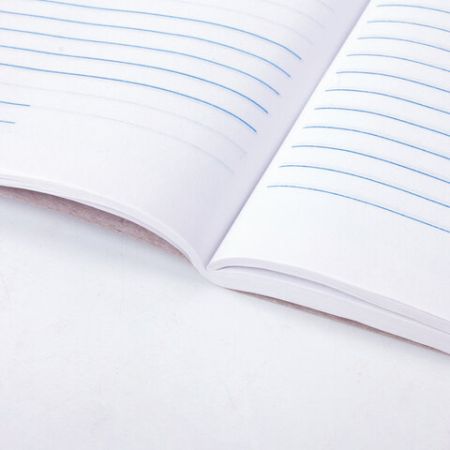 Книга Отзывов и предложений 96л А5 150х205мм картон, офсет BRAUBERG/STAFF (клиент)