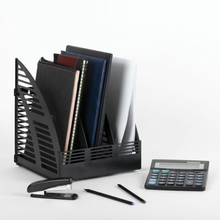 Лоток вертикальный для бумаг STAFF Basic, 245х240х285 мм, 3 отделения, сетчатый сборный