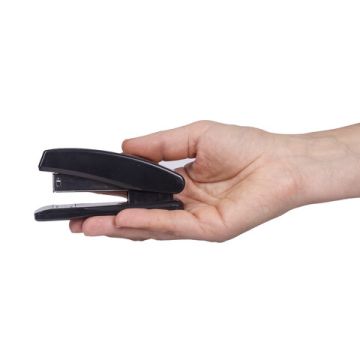 Степлер №24/6 26/6 до 20л черный STAFF Basic 1/12