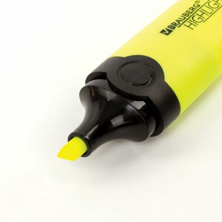 Текстмаркер желтый 1-5мм скошенный наконечник BRAUBERG DELTA 1/12