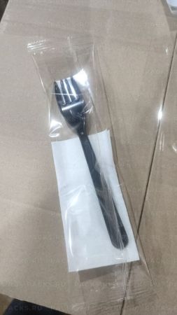 Набор одноразовой посуды №2 (вилка черная 180мм, нож, салфетка белая 24х24) 1/500 