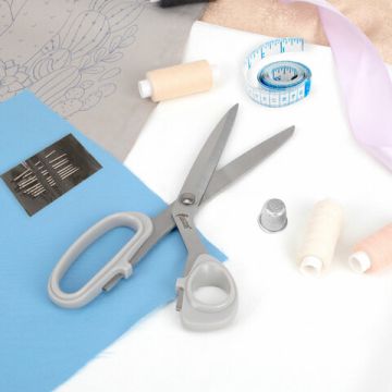 Ножницы 230мм портновские серые пласт ручки ОСТРОВ СОКРОВИЩ 1/48 (Клиент)