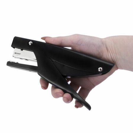 Степлер №24/6 до 30л ПЛАЕР металл.корпус, черный Extra Easy Press BRAUBERG 1/12/24