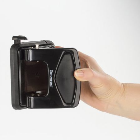 Дырокол на 35листов металлический черный BRAUBERG 1/48