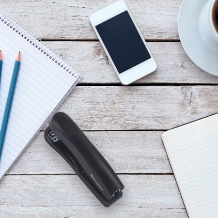 Степлер №24/6, 26/6 BRAUBERG Standard+ до 30 листов полнозагрузочный черный 1/12/96